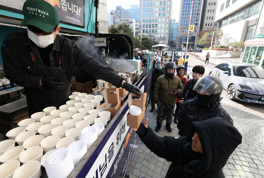 ‘이동노동자 온기 나눔 캠페인’ - 2