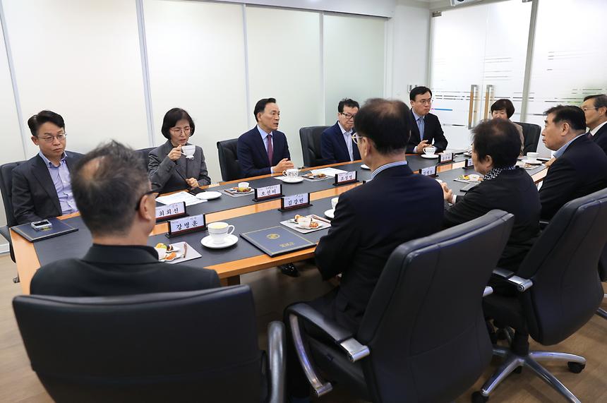 강남복지재단 임원 임명장 수여 - 3