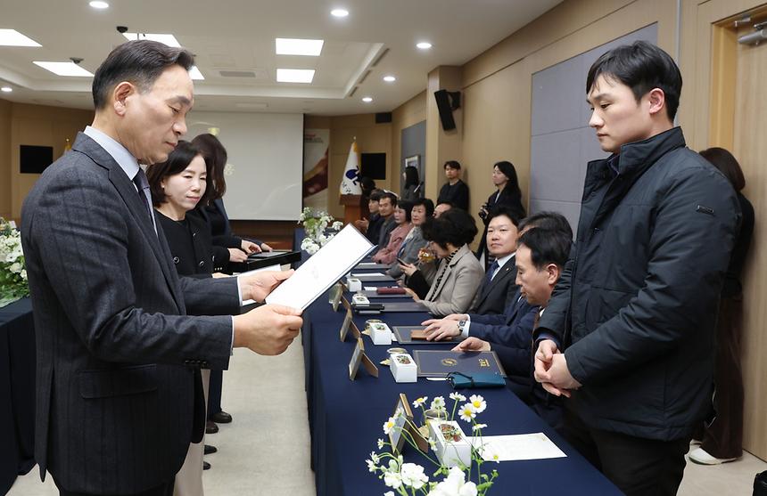 ‘희망온돌 따뜻한겨울나기 감사장 수여식’ - 17