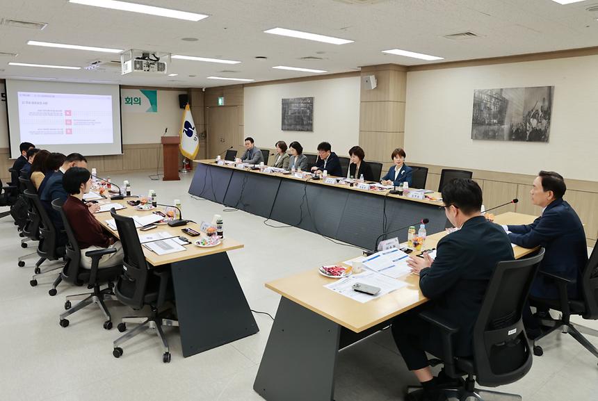 ‘2025년 강남구 청년정책위원회’ - 2