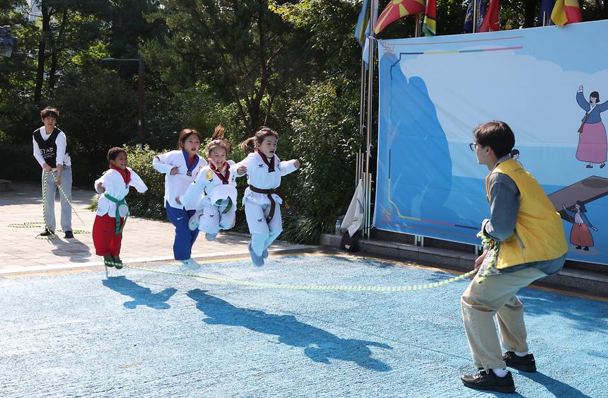 ‘2025 외국인 태권도 경연축제’ 개최 - 15