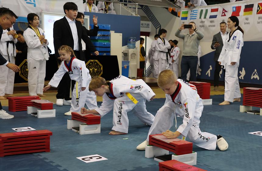 ‘2025 외국인 태권도 경연축제’ 개최 - 2