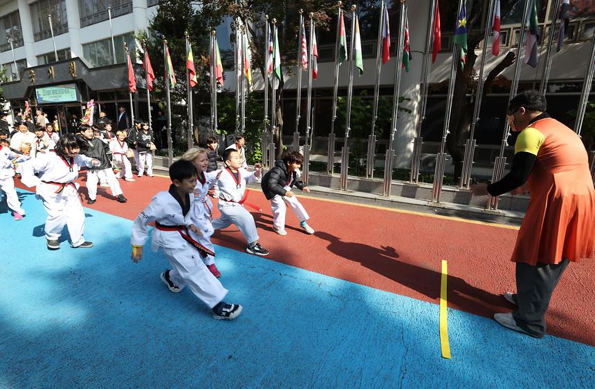 ‘2025 외국인 태권도 경연축제’ 개최 - 16
