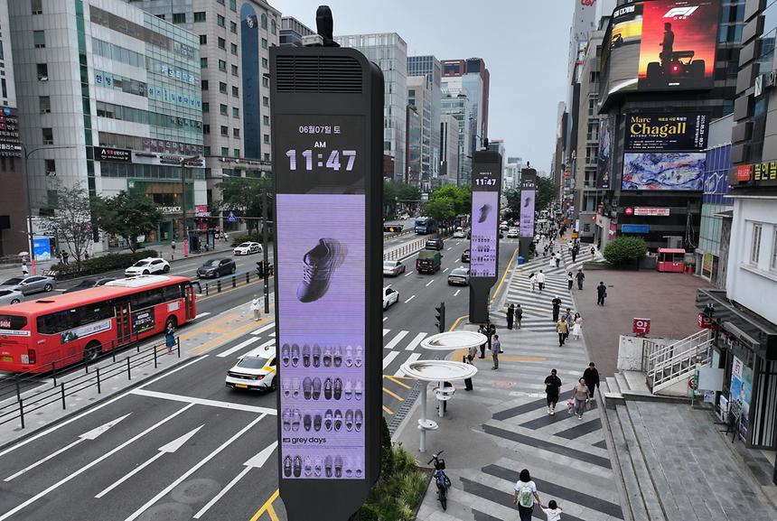 강남역 미디어폴 - 4