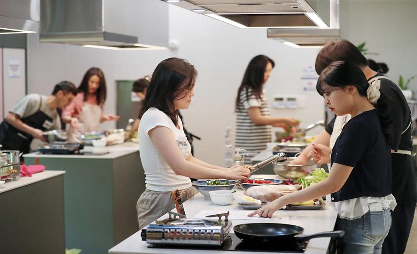1인가구커뮤니티센터 - 1