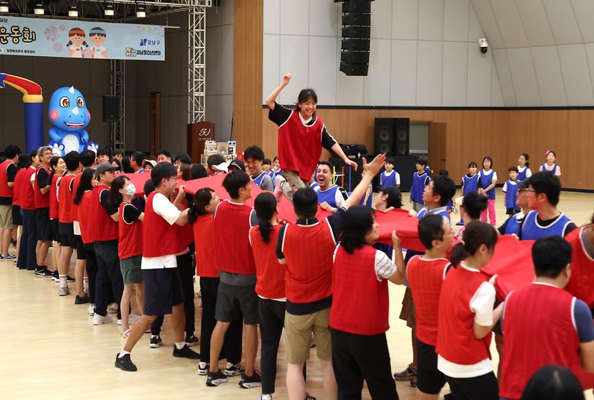 가족과 함께하는 ‘청소년 명랑 운동회’ - 2