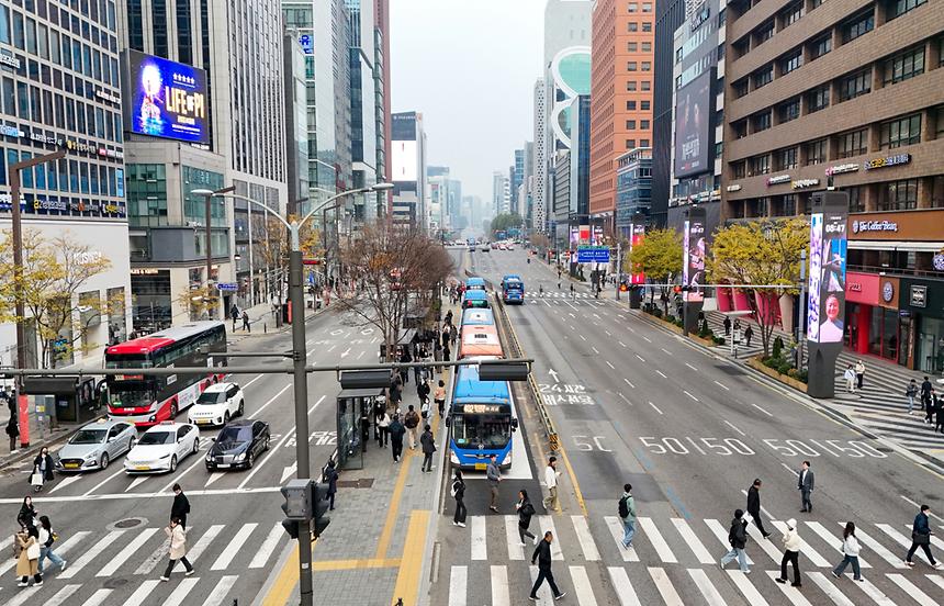 강남역 버스환승센터 - 7