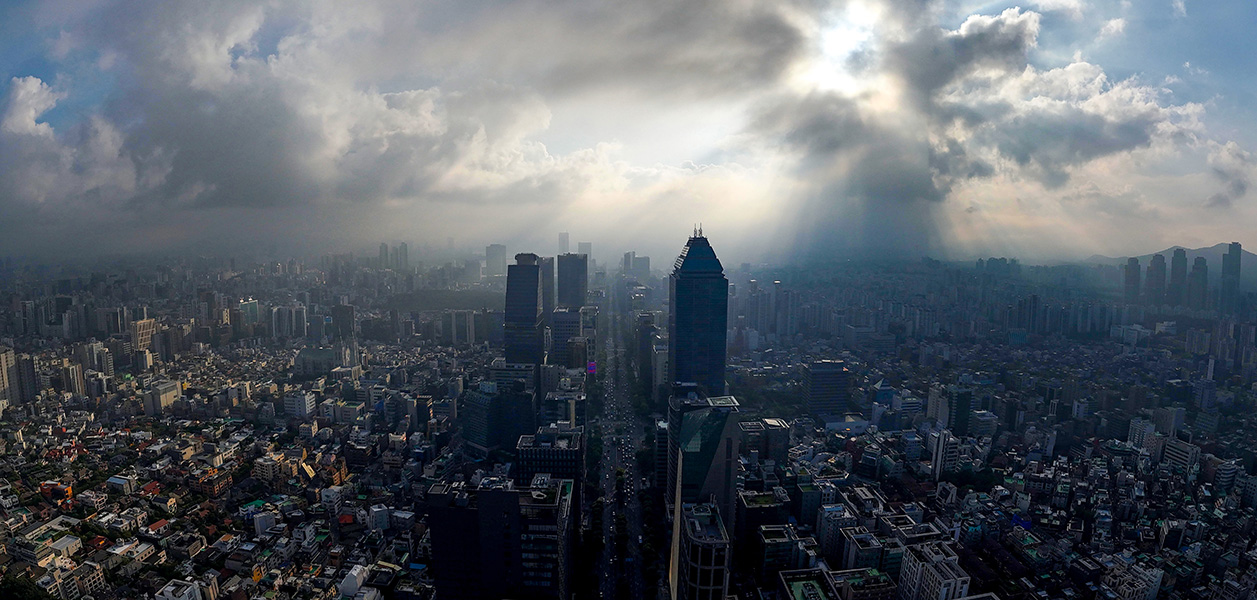 테헤란로의 장엄한 일출