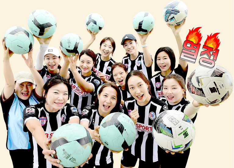 엄마 축구단 ‘맘쓰 싸커’