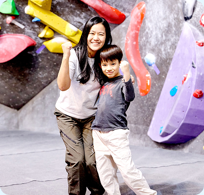 이날 구민들이 도전한 종목은 볼더링. 