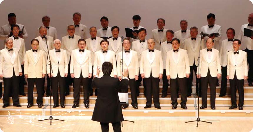 ↑ 합창 경연대회에 참가해 실력을 뽐낸 강남논현남성합창단