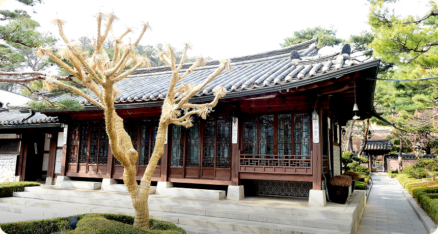 ⓒ 필경재 내 충효당 전경
