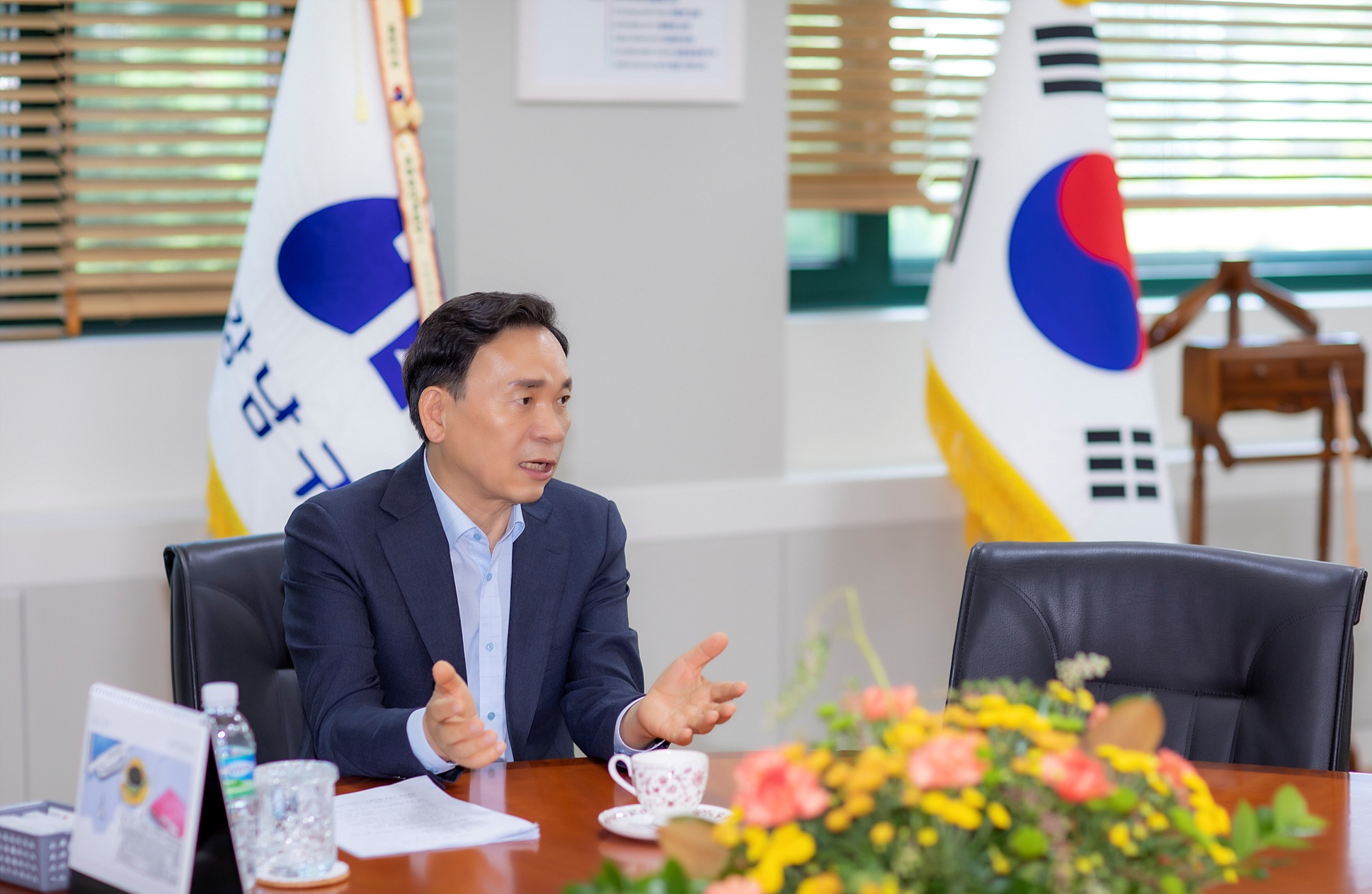 조성명 강남구청장은 서울의료원 부지 개발과 관련, 레지던스나 공유오피스 등 국제교류복합지구에 걸맞은 MICE 지원시설을 짓는 방향을 포함해 모든 가능성을 열어놓고 소통하고 있다고 말했다. [사진=한국무역신문 오건호 사진기자]