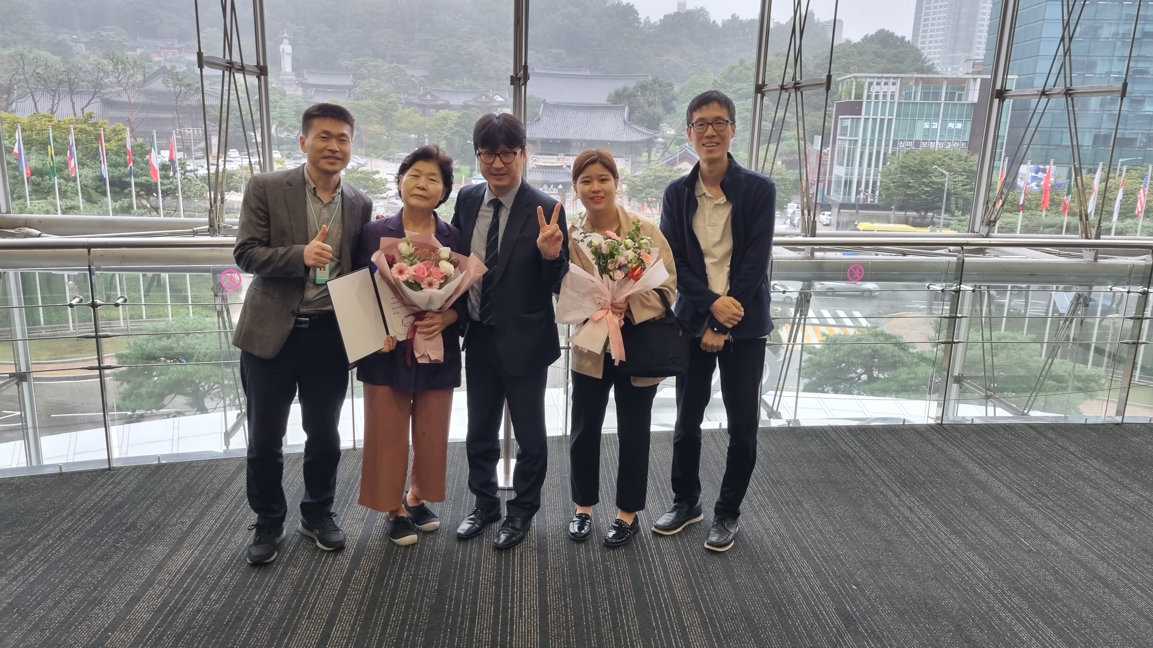 [노인자원봉사육성사업] 제27회 노인의날 기념 강남구청장상 수상 김수정 회원님