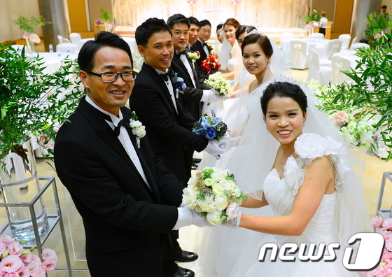 결혼식 사진.jpg