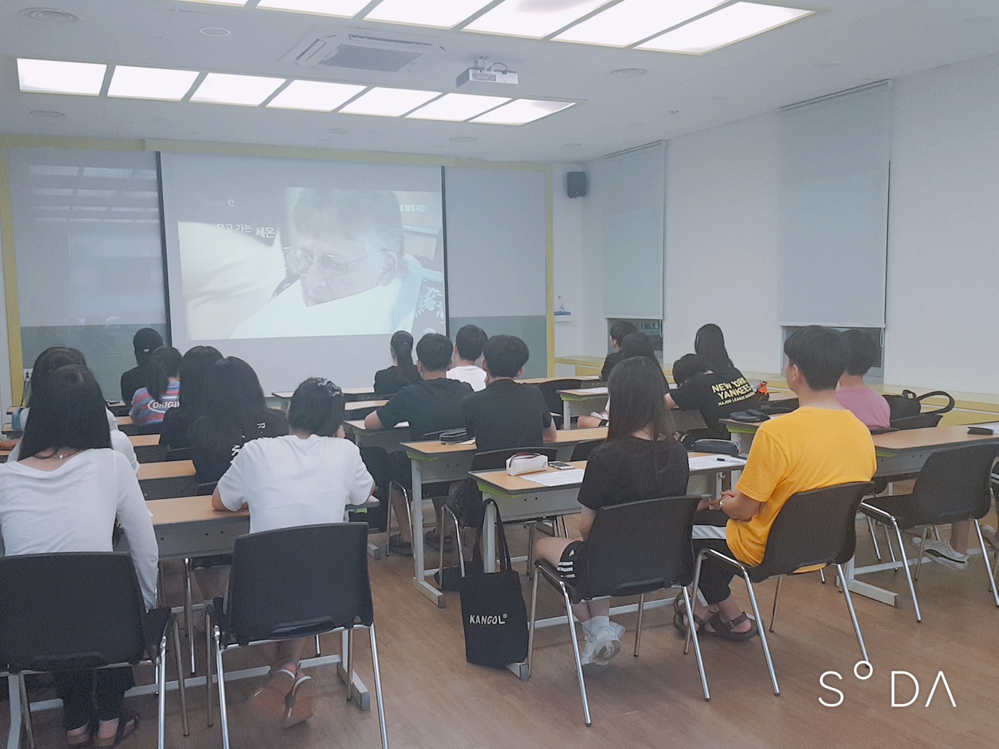 KakaoTalk_20190802_084615483_02.jpg