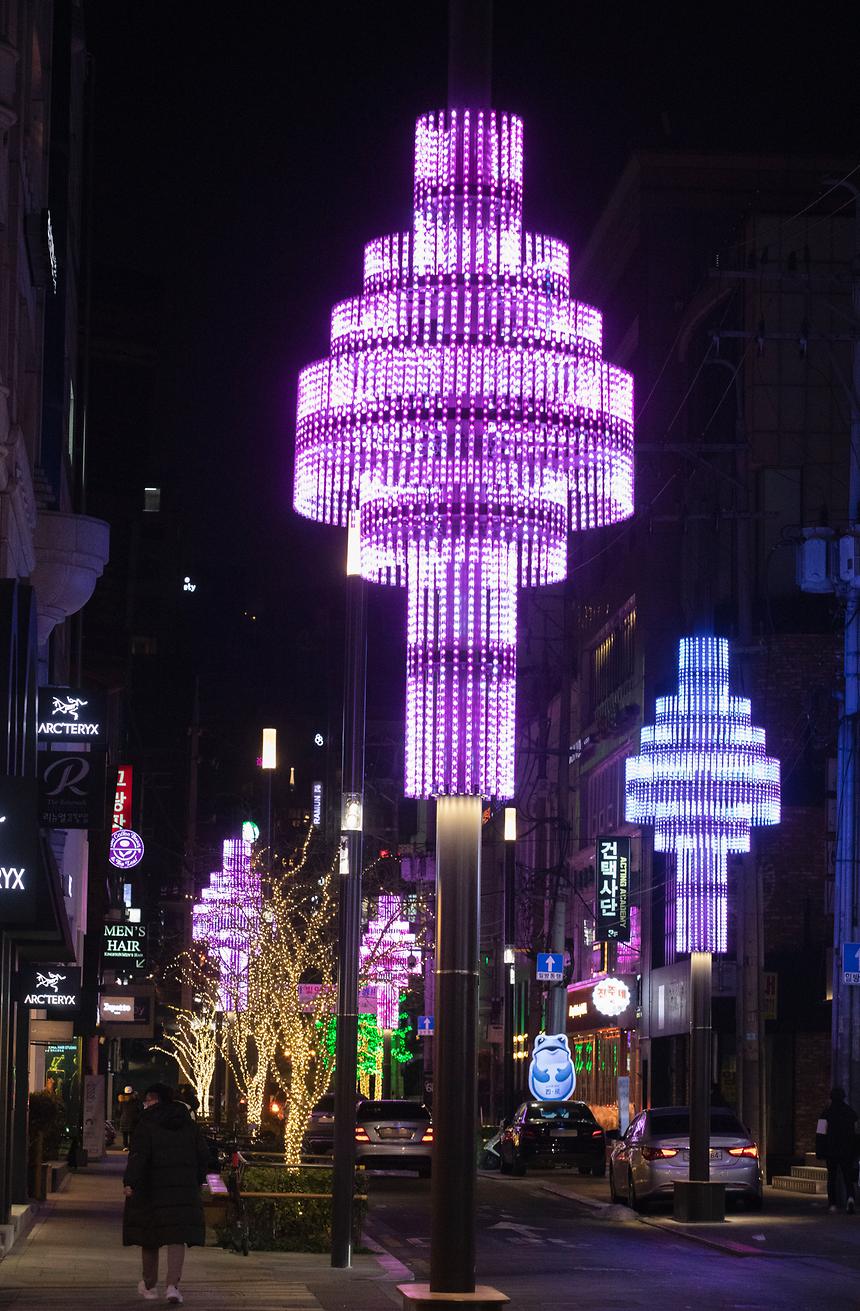압구정 로데오거리 ‘빛의 거리’ 변신 | 강남구청 압구정 로데오거리 ‘빛의 거리’ 변신  | 강남구청
