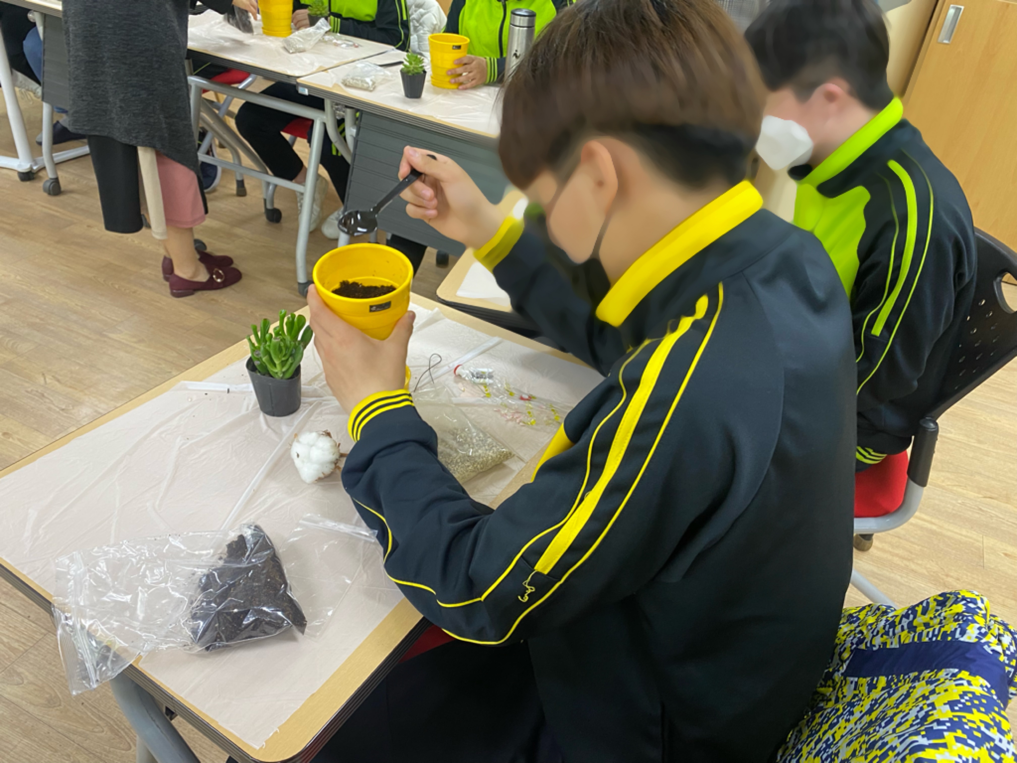 KakaoTalk_20220416_155011801_04.jpg