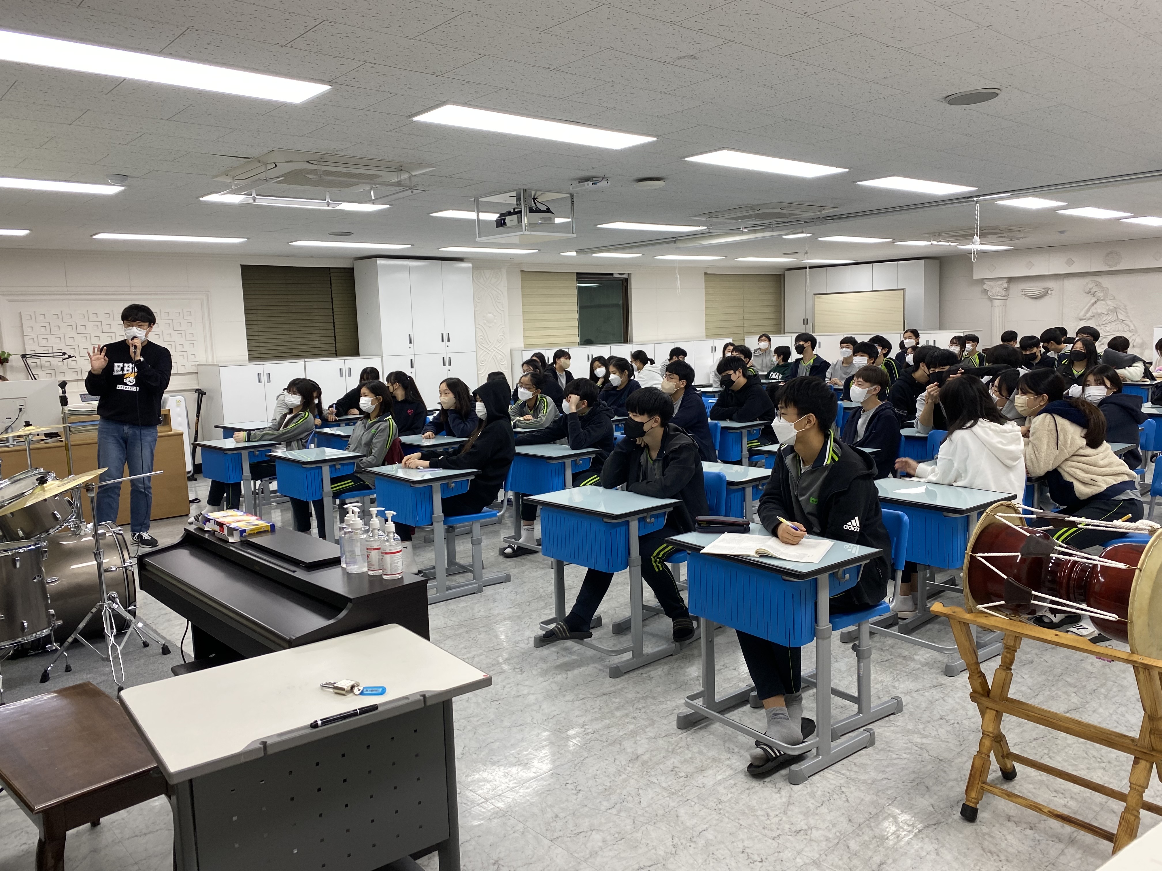 KakaoTalk_20221012_112833849_16.jpg