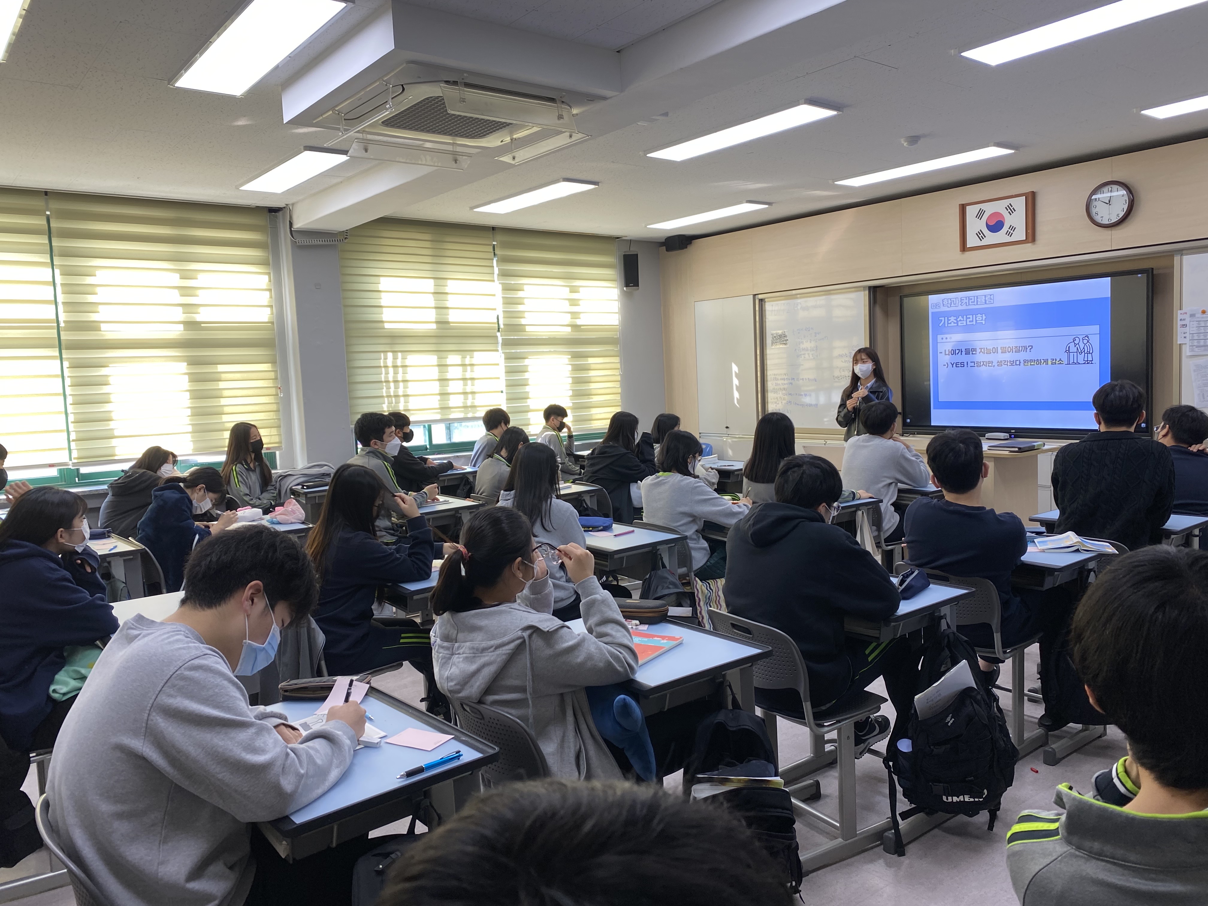 KakaoTalk_20221012_112833849_05.jpg