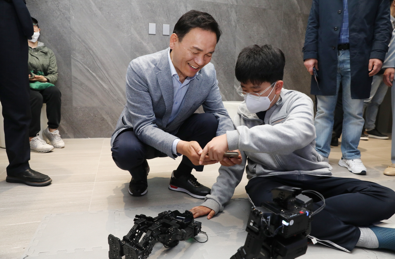 ‘과학 페스티벌’ 참석