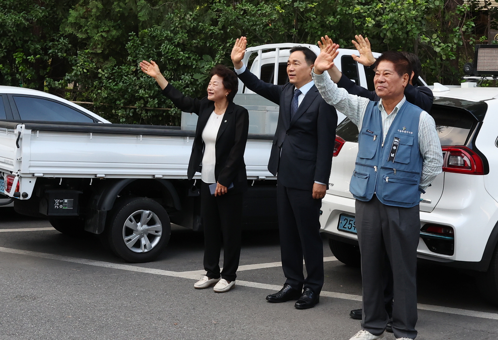 현충일 추념식 참배 유가족 환송