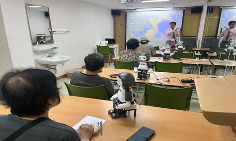 [복지]로봇(LIKU)와 함께하는 스마트폰 교육