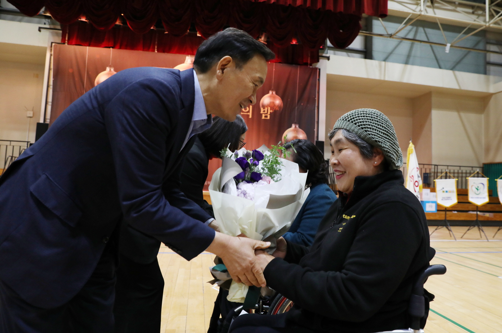 ‘강남구 장애인체육인의 밤’ 축하!