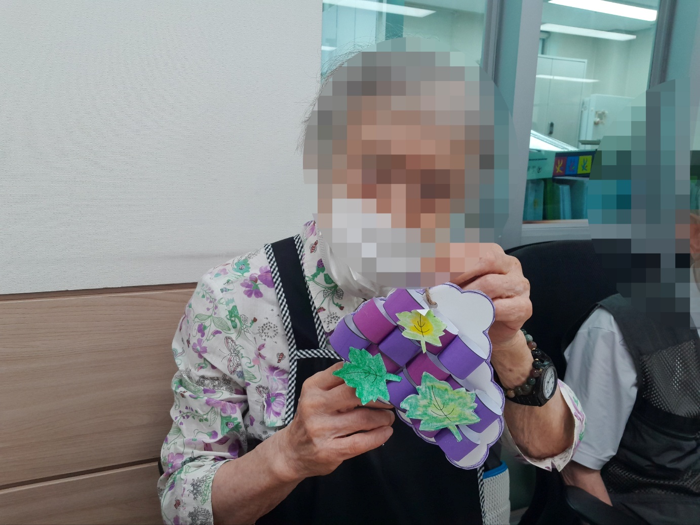 9.8. 토탈미술.jpg