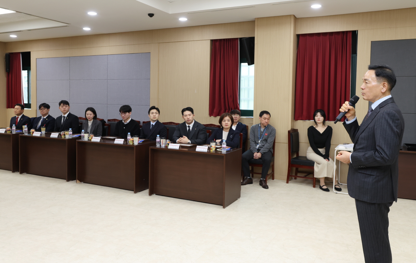 재능기부 세무사 감사장 수여