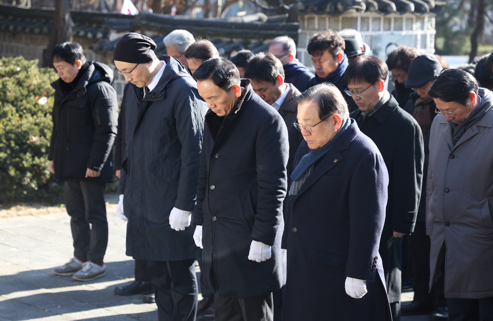 도산 안창호 선생 묘역 참배