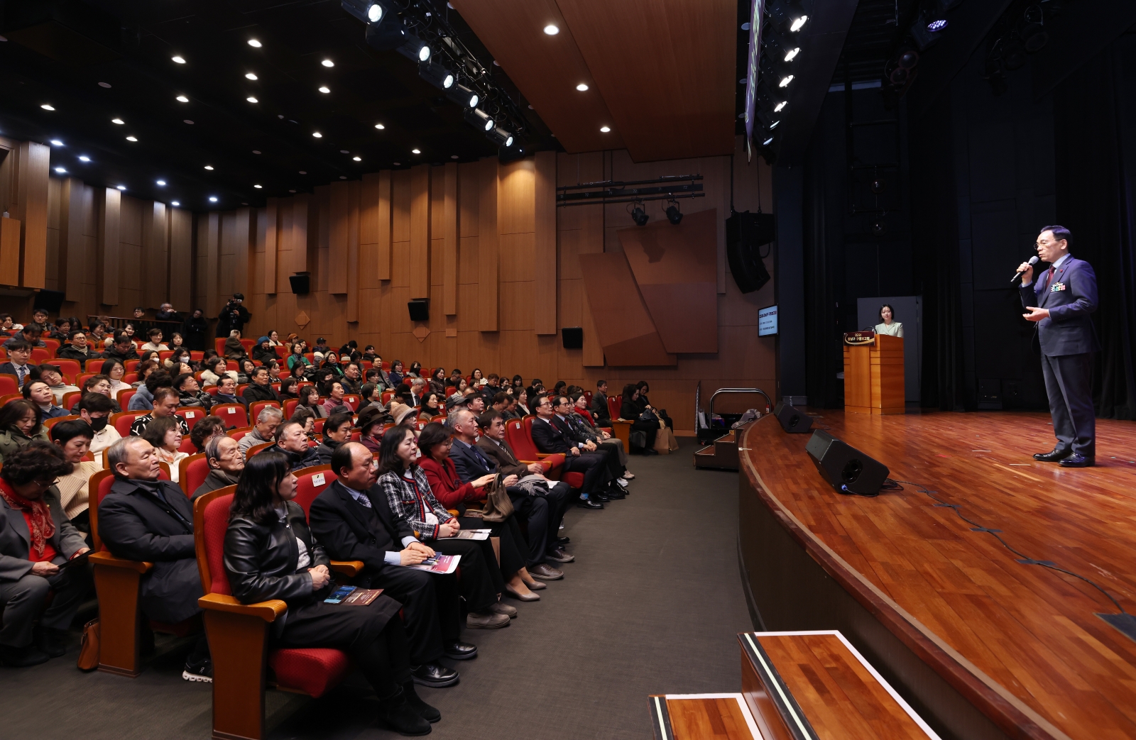 ‘2026년 강남구 구정보고회’(논현2동,역삼1·2동) 개최
