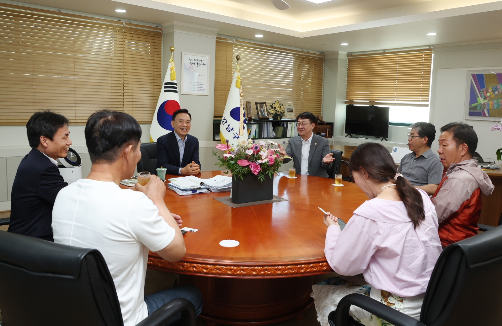 강화군의회, 강남구 방문