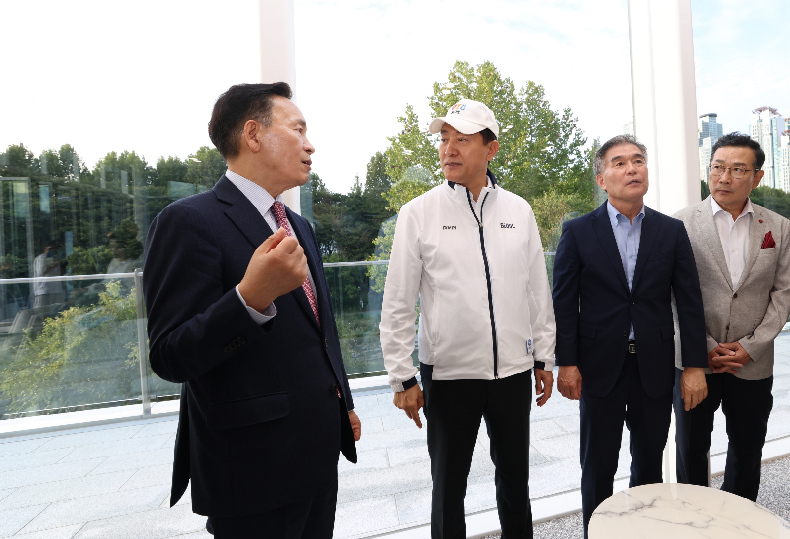 양재천 ‘수변문화쉼터’ 개관