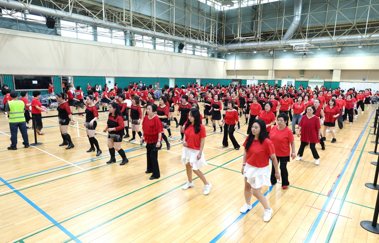 ‘제1회 강남구청장배 라인댄스대회’ 개최
