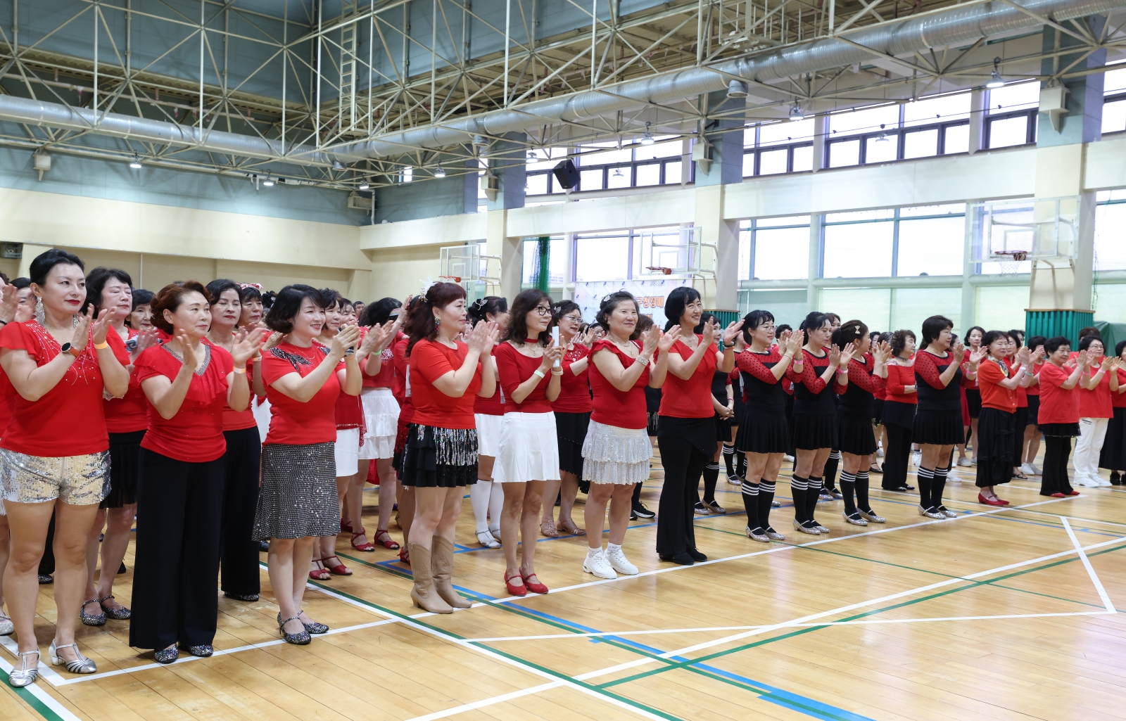 ‘제1회 강남구청장배 라인댄스대회’ 개최