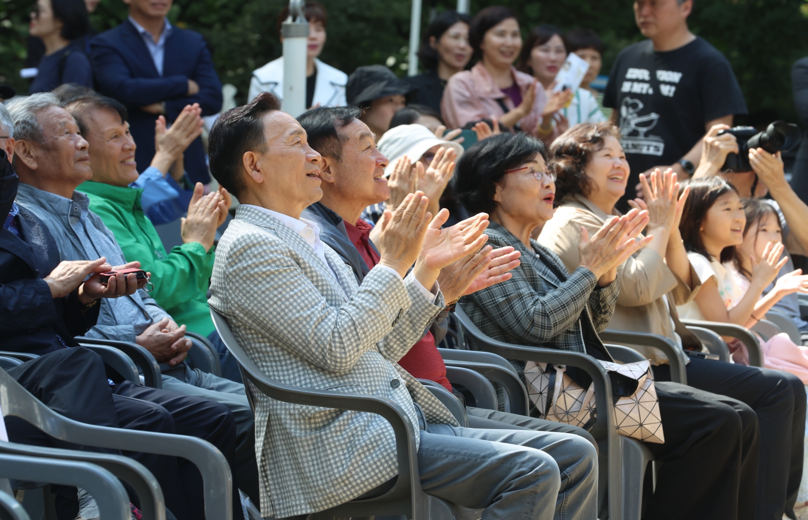 일원본동, 전통문화 공연 한마당