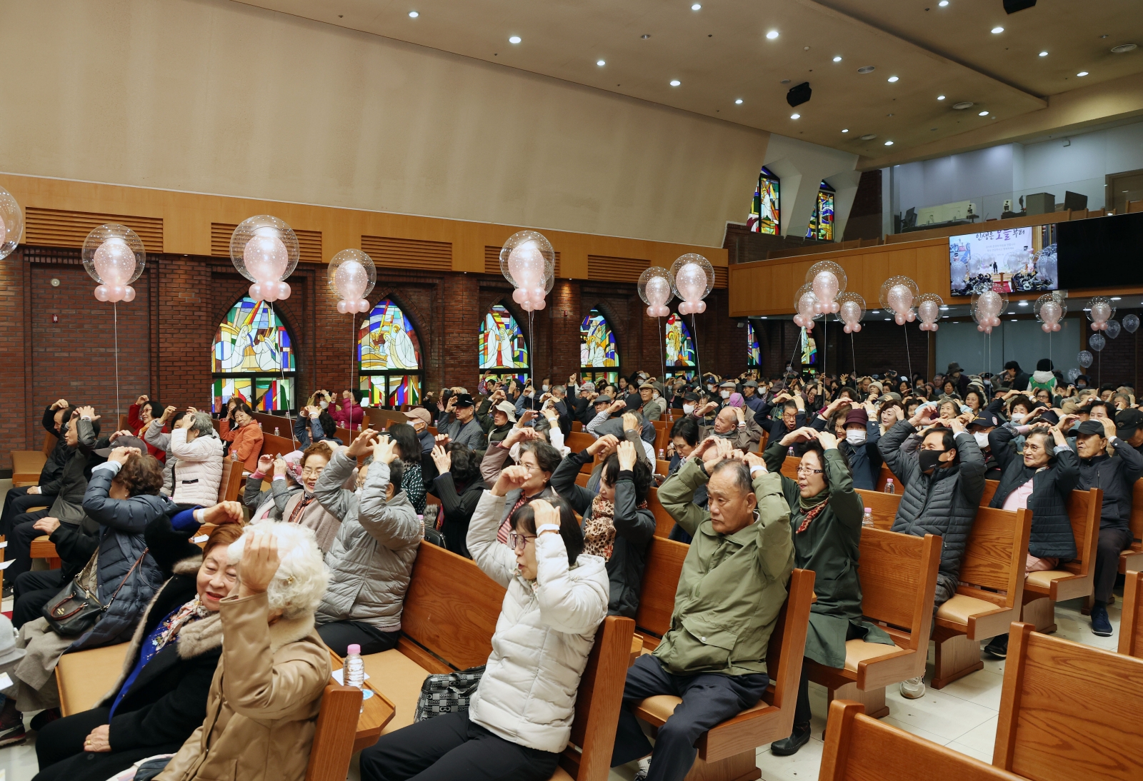 ‘인생은 오늘부터’ 대치1동 경로잔치 