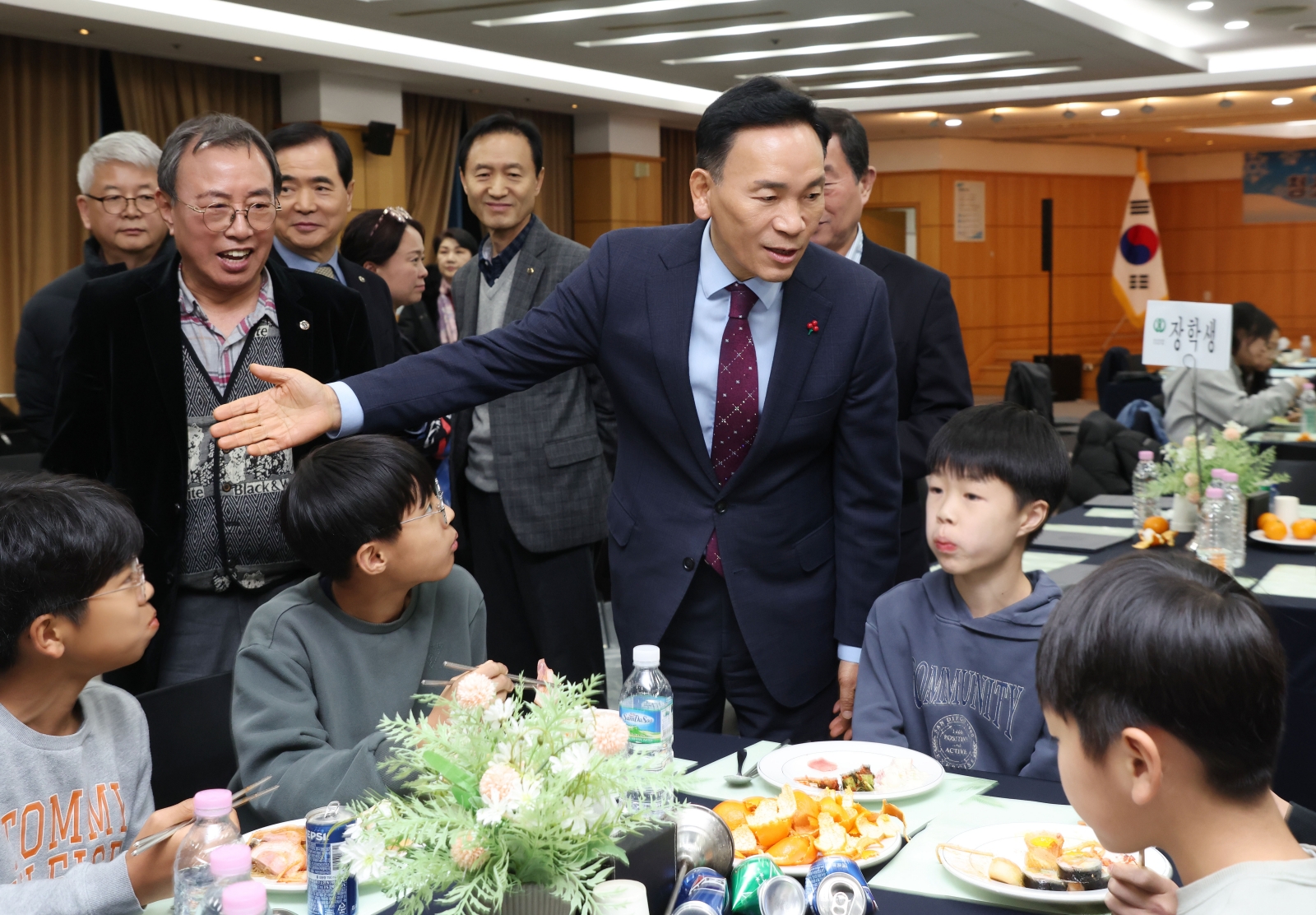 ‘청소년과 함께하는 행복나눔 한마당’