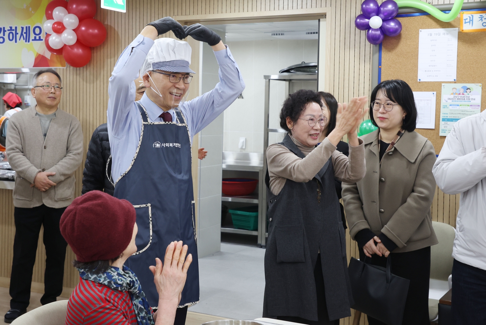 대청경로당 배식 봉사