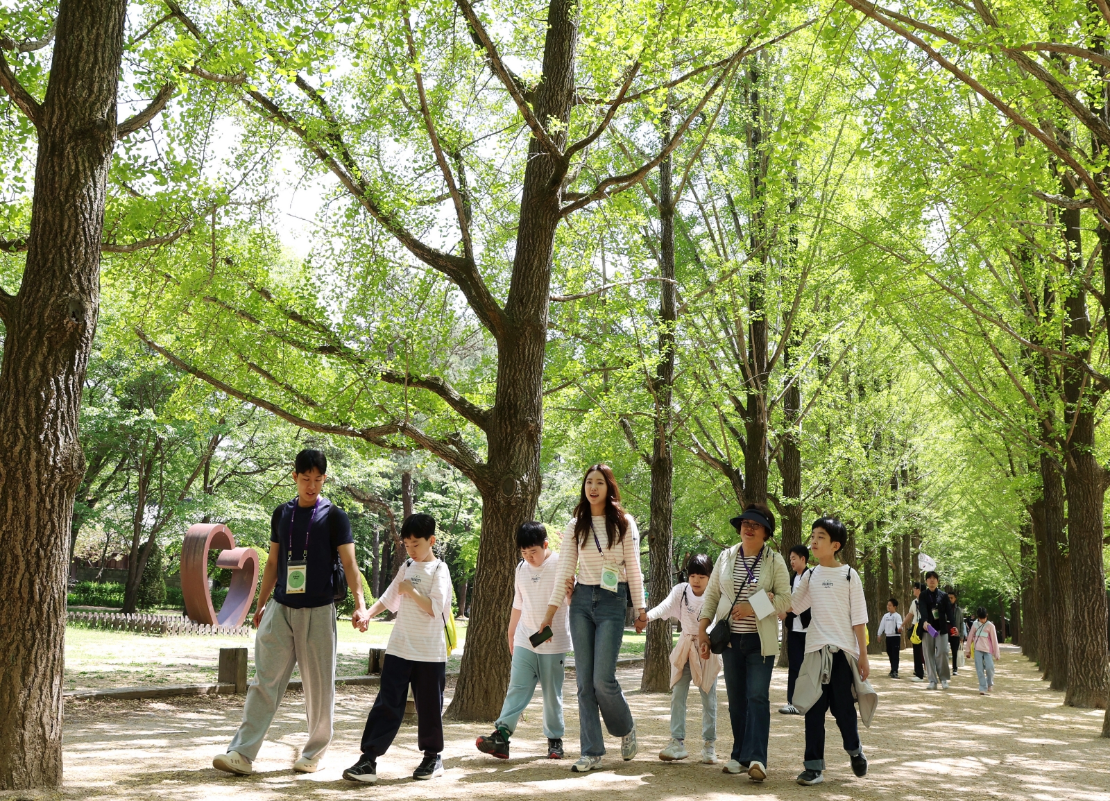 ‘강남구청장배 발달장애인 걷기대회’