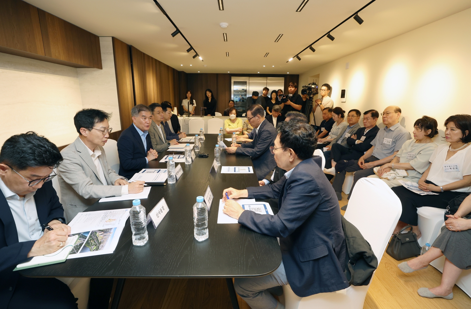 압구정 재건축 현장 소통