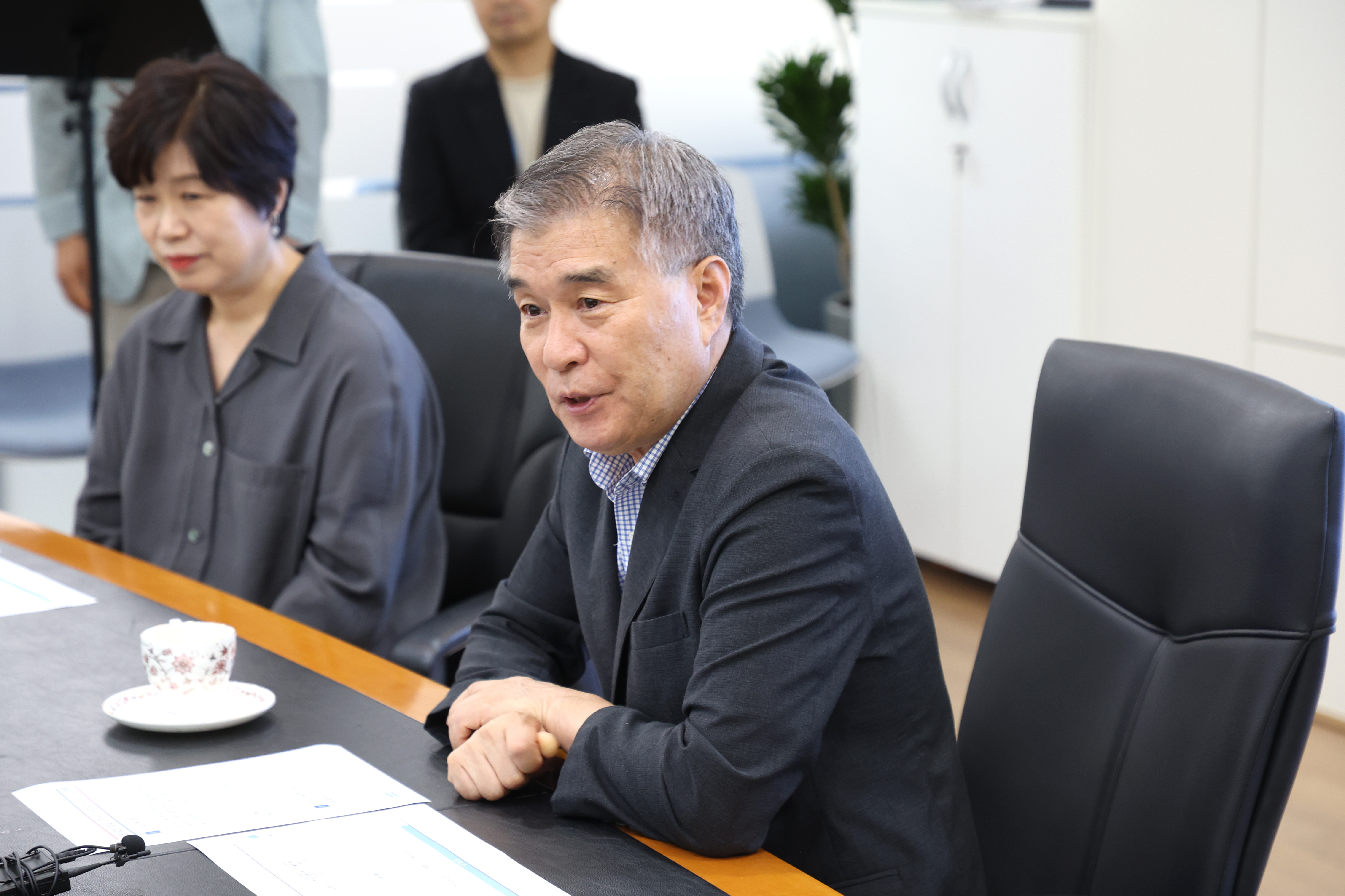 화재 인명 구조 공로자 감사장 전달
