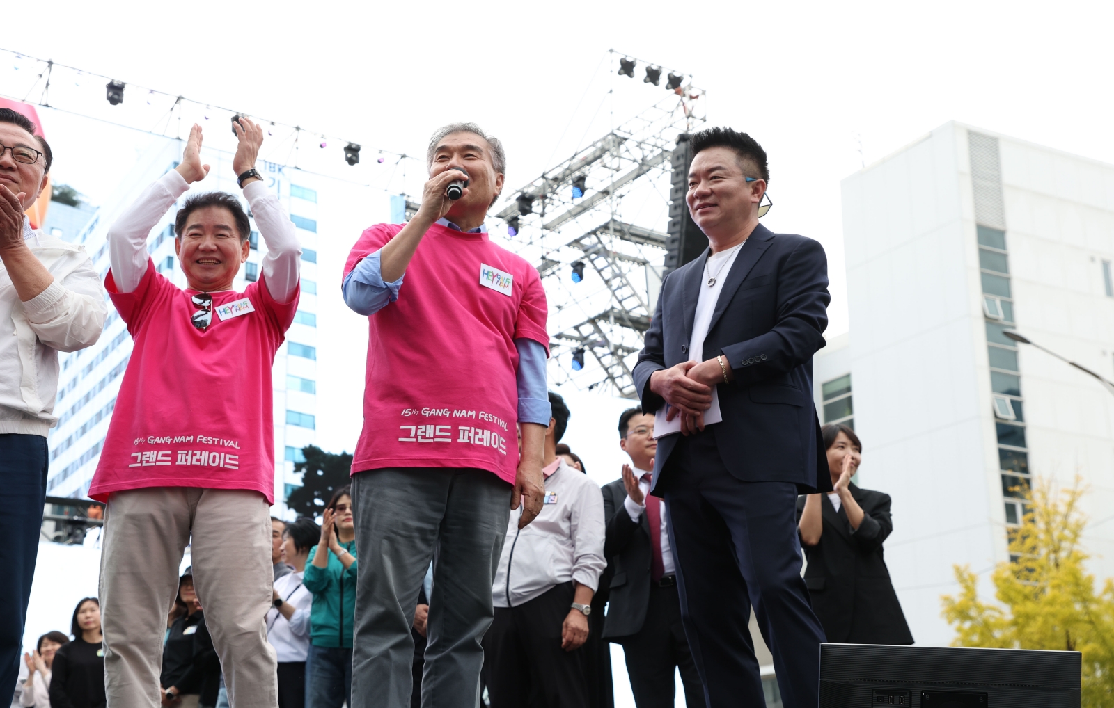 ‘2026 강남페스티벌’ 시작 알리는 그랜드 퍼레이드