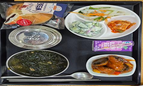[HAPI레스토랑] 어버이 날 특식 제공