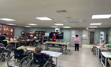 [노인자원봉사활성화지원사업] 종이나래봉사단 10월 봉사활동 진행