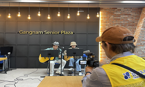 [노인자원봉사활성화지원사업] HAPI미디어단 바자회 행사 참여