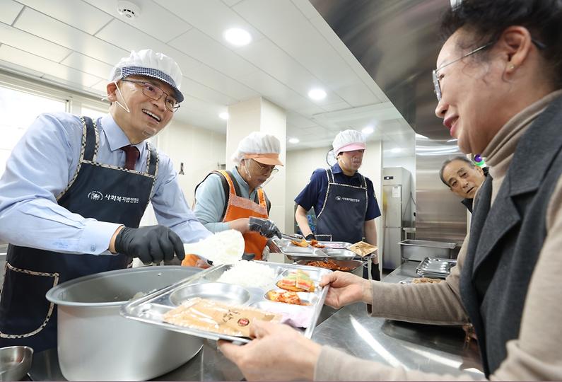 대청경로당 배식 봉사