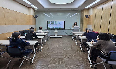 [노인자원봉사] 라뮤시카스트링 사전교육 및 오리엔테이션 진행